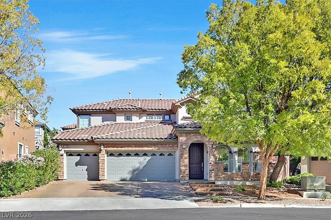 Photo of Listing #2825823