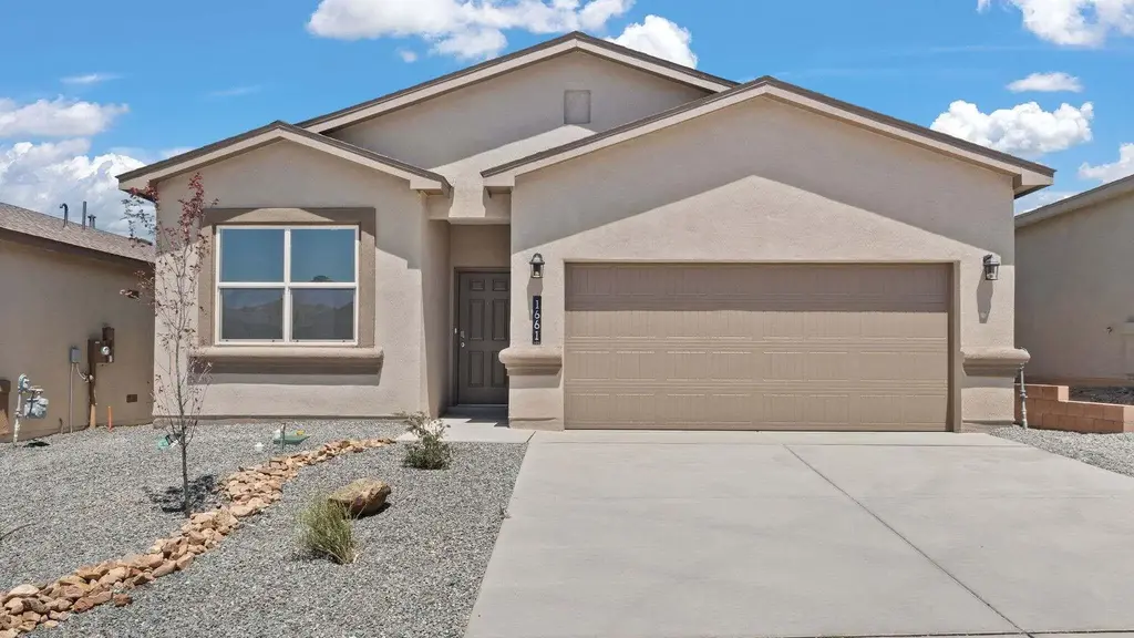 4237 Peakview Loop Ne, Rio Rancho