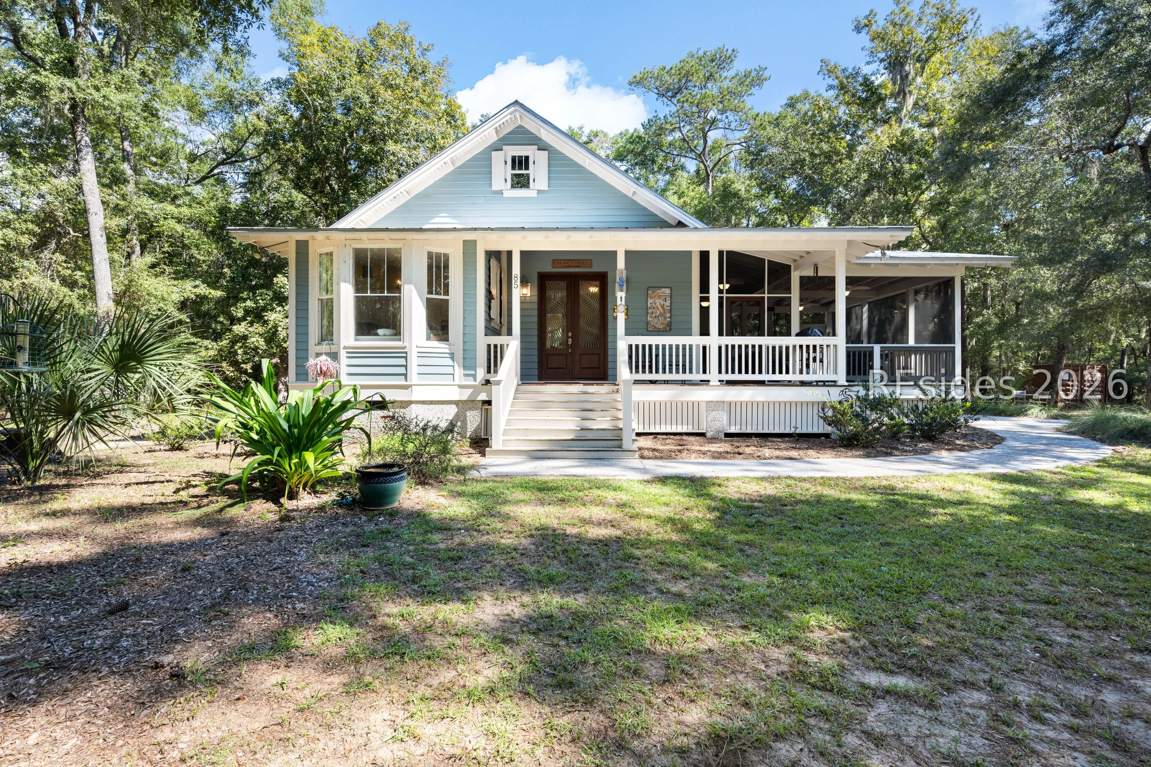 Photo of Listing #513534