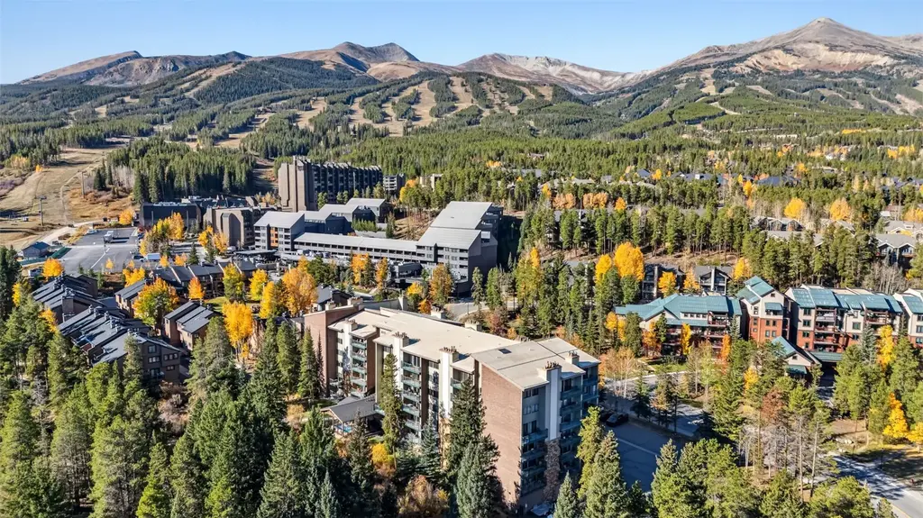 455 Village Road 215, Breckenridge