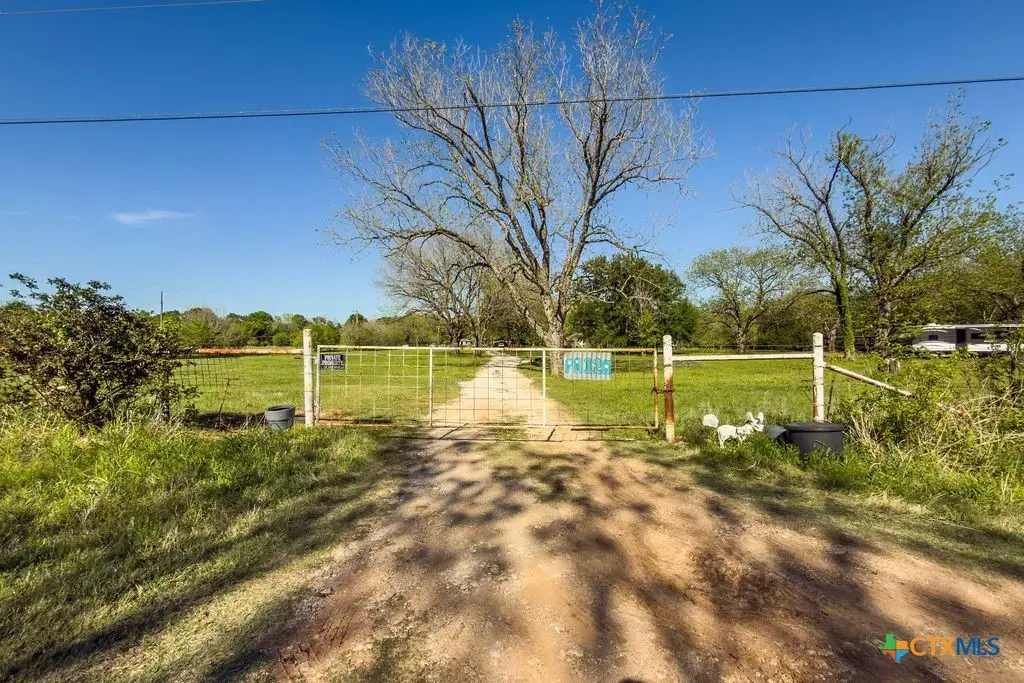 120 Cr 3646, Clifton