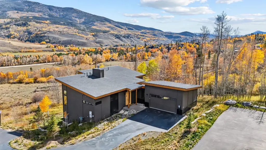 67 Coumbe Crossing, Silverthorne