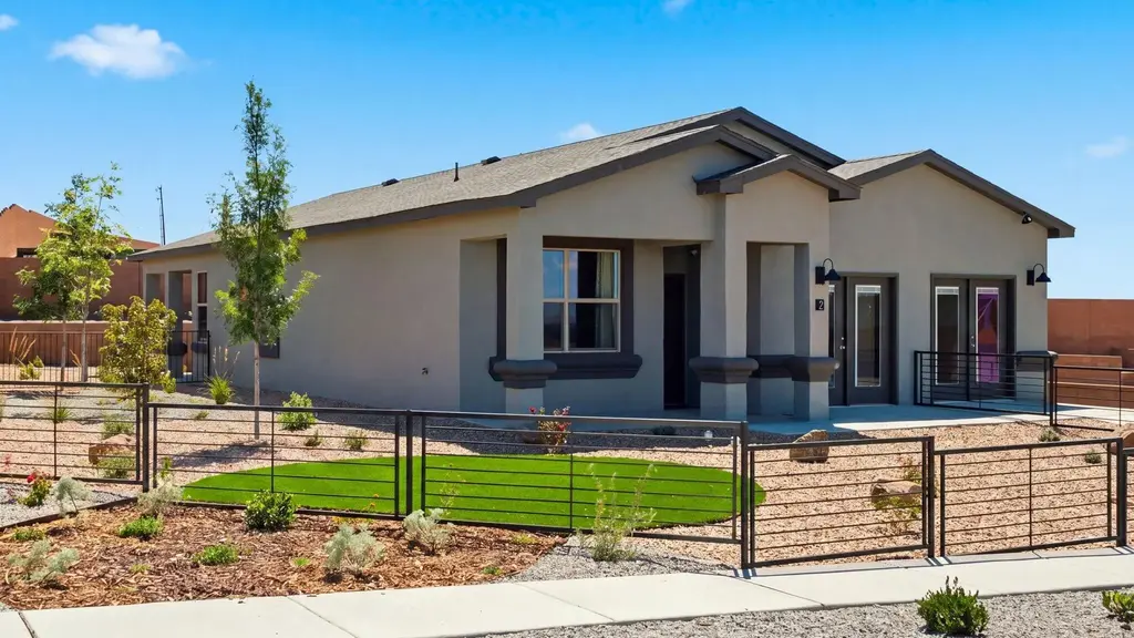 9 Avenida Parque Court Se, Los Lunas