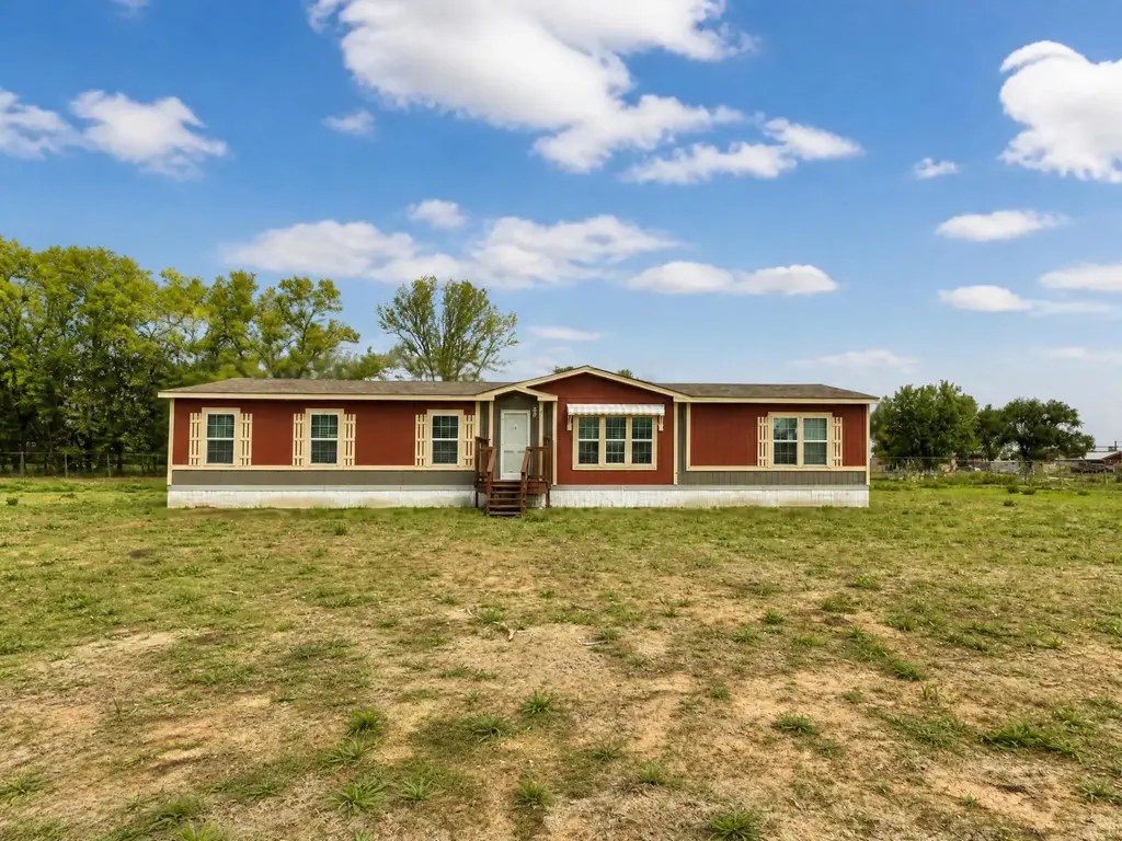 8 Camino Privado, Los Lunas