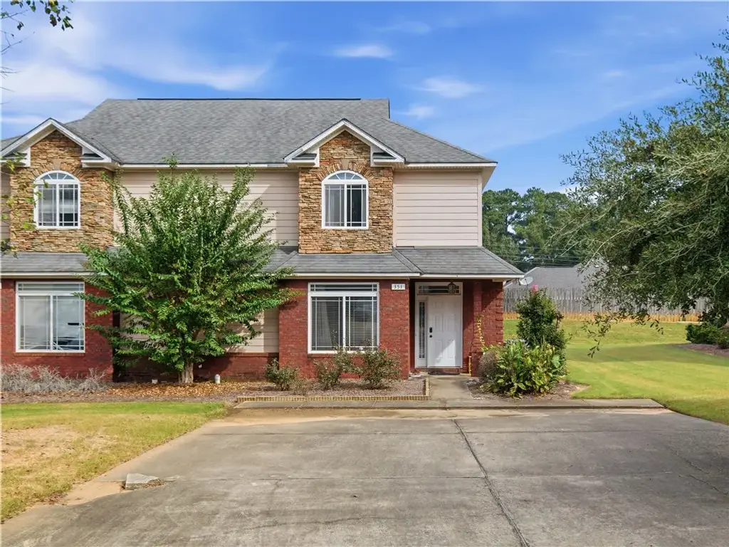 351 Jack Hampton Dr, Auburn