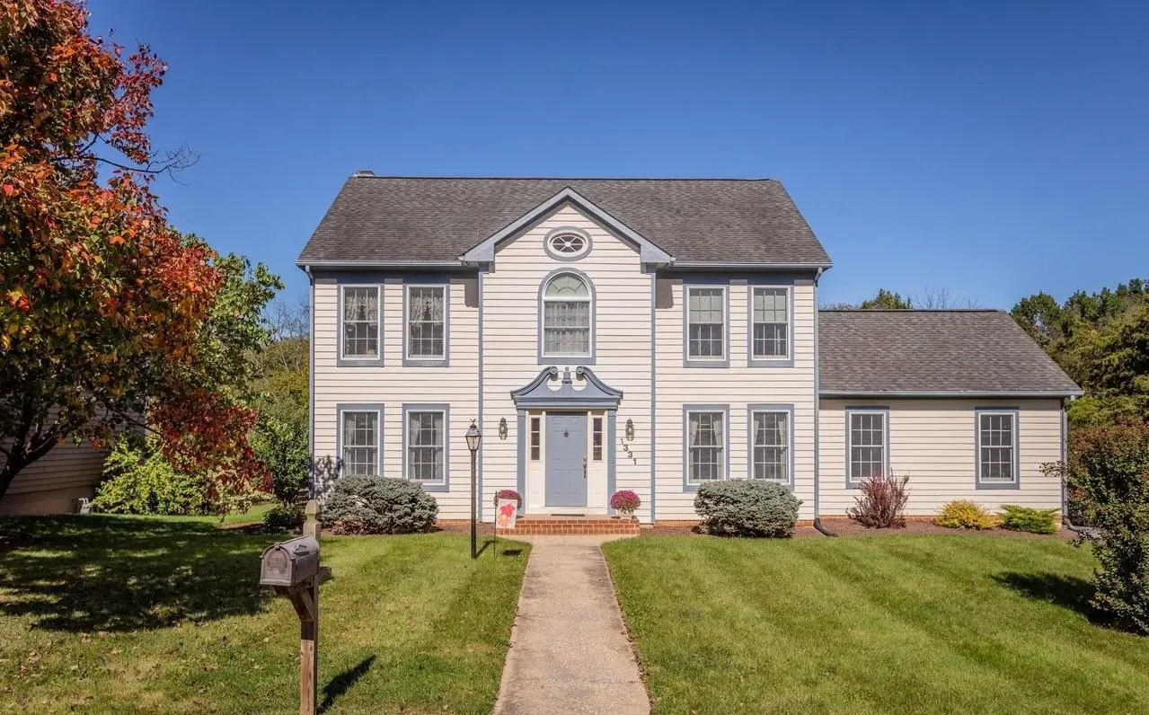 1331 S Dogwood Dr, Harrisonburg