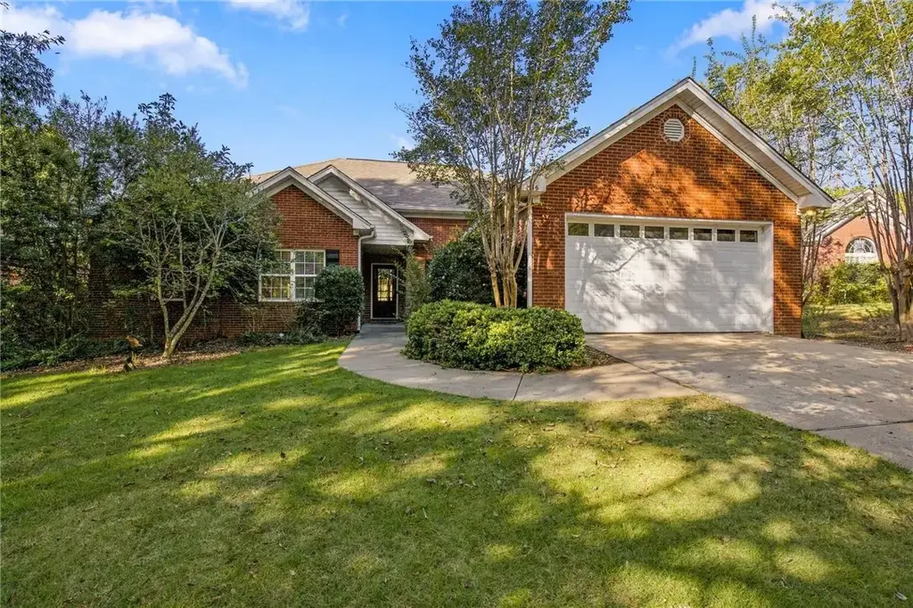 546 Rosemary Ct, Auburn