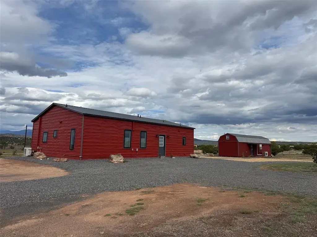 50 Cattle Drive, Lamy