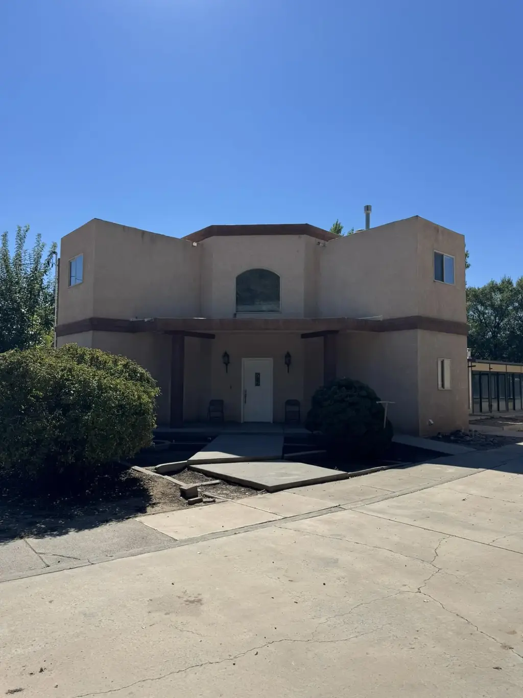 1930 Ilfield Road Sw, Albuquerque