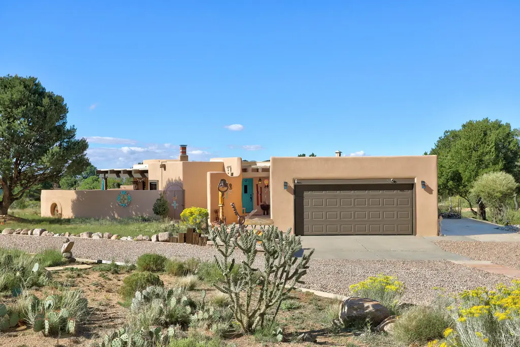 981 Antelope Avenue Ne, Albuquerque