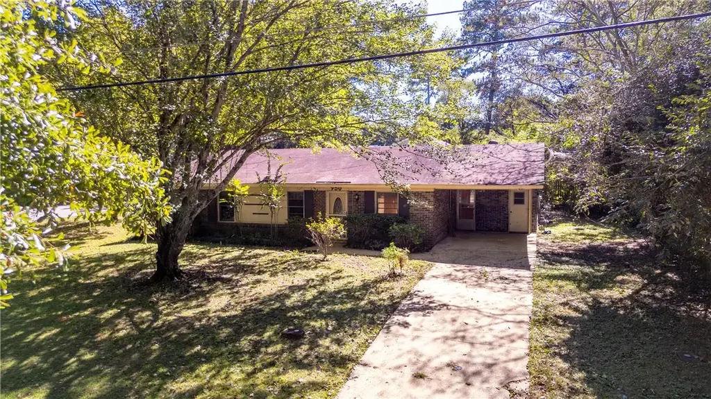 950 Mckinley Ave, Auburn