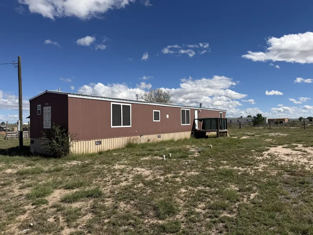 104 Echo Ridge Road, Moriarty