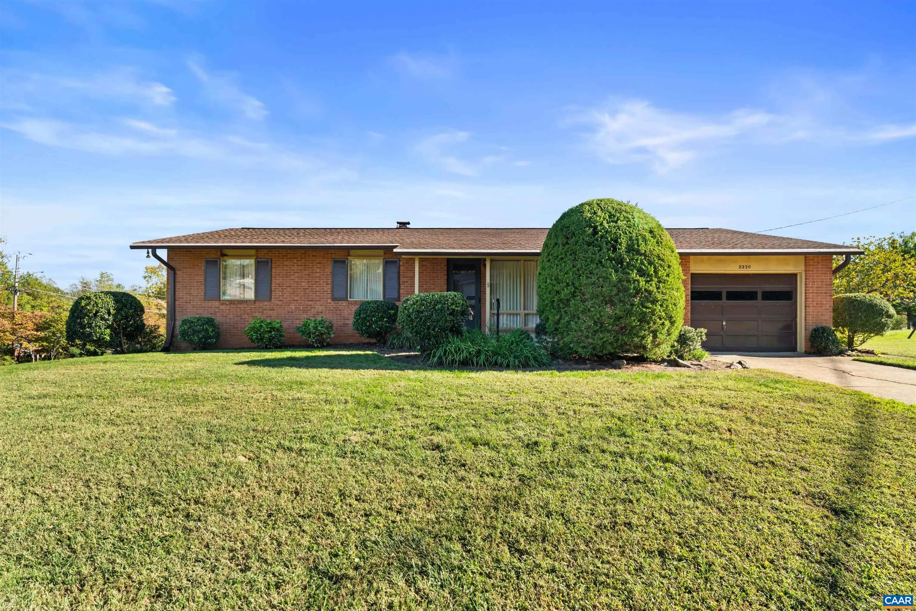 2220 Dominion Dr, Charlottesville