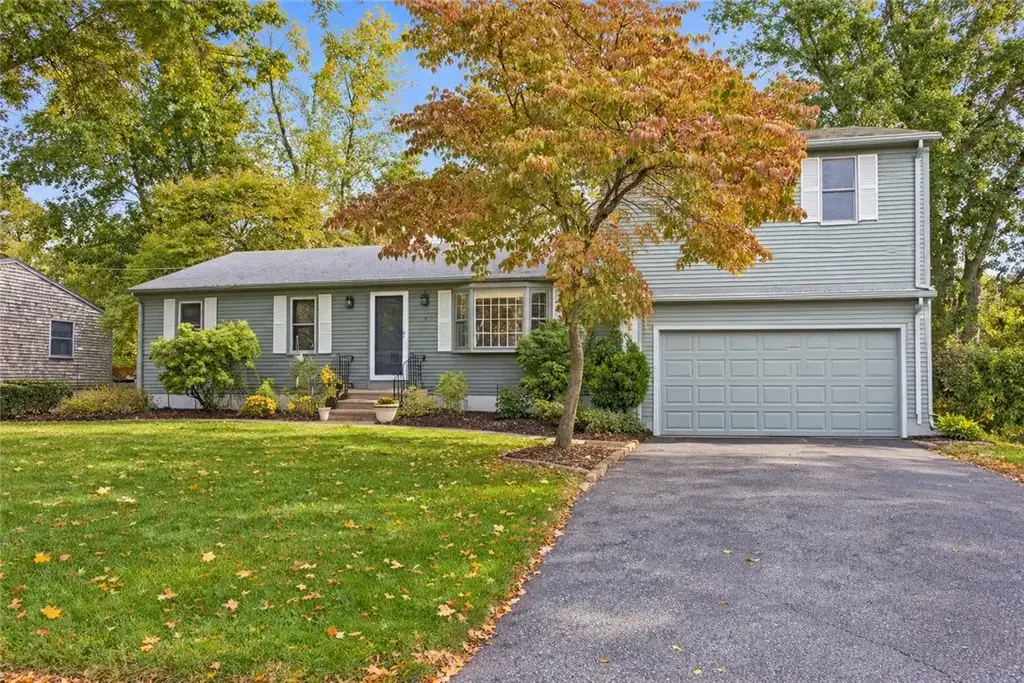 4 Anthony Rd, Barrington