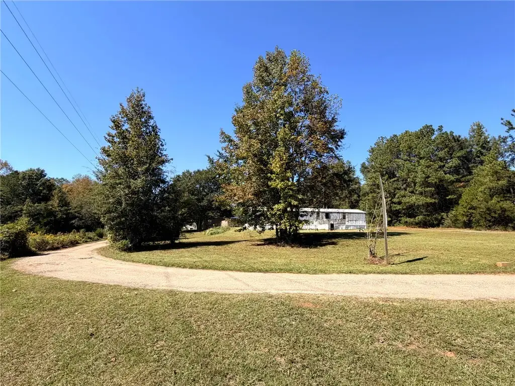 158 County Rd 158, Opelika