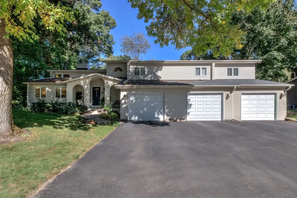 3712 Timber Trails Court, Eau Claire
