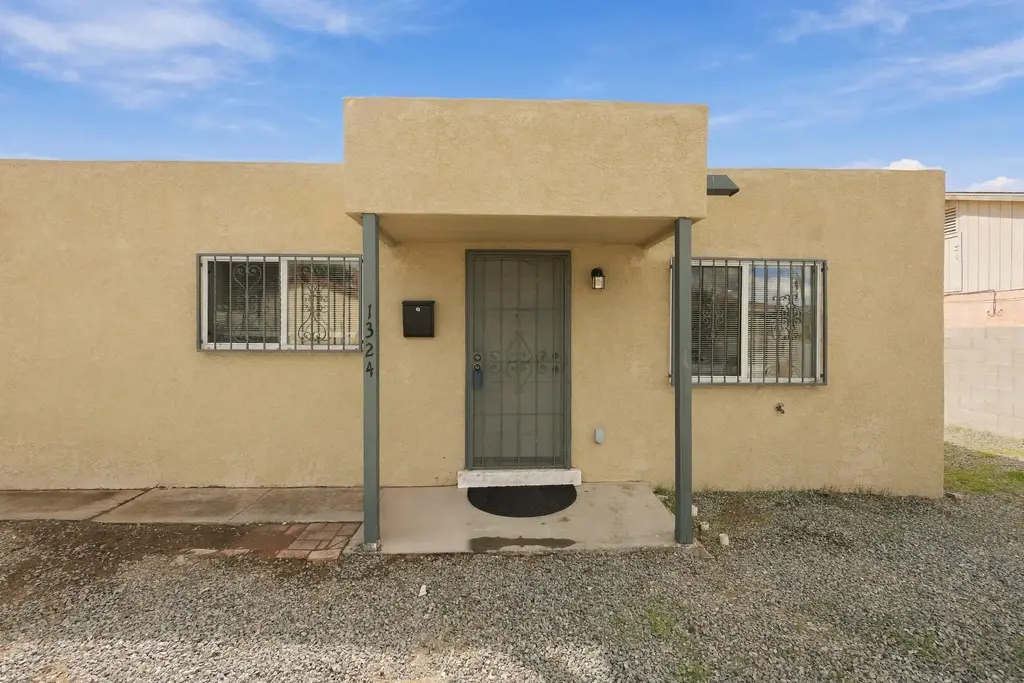1324 Spence Avenue Se, Albuquerque