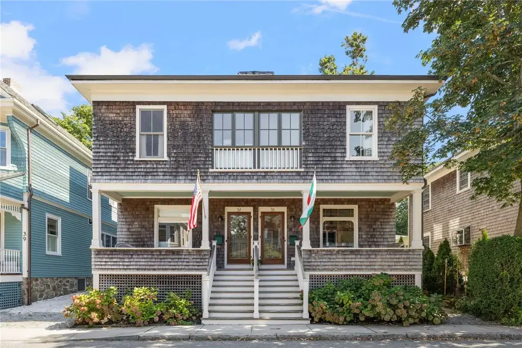 35 Mt. Vernon St, Newport