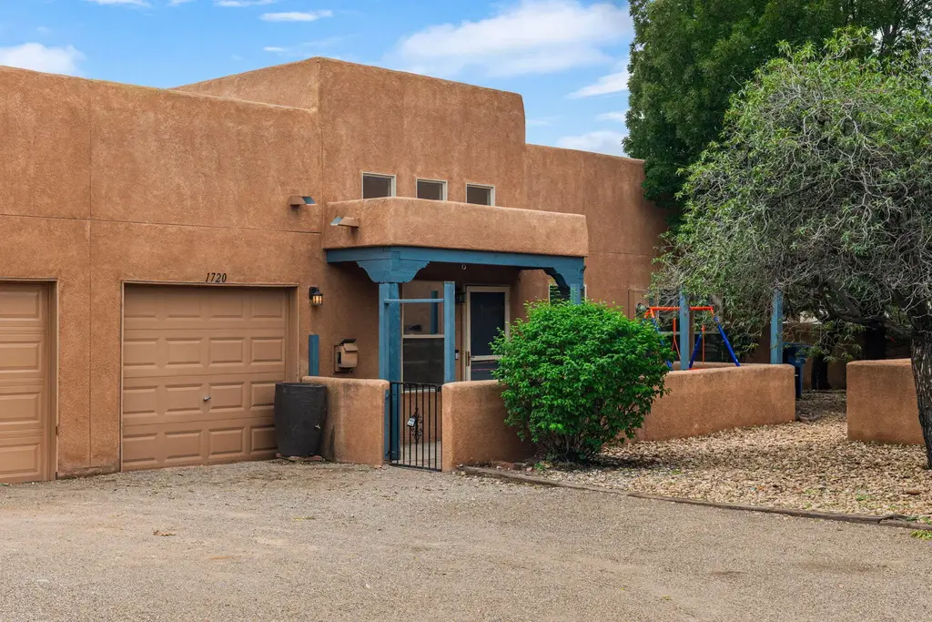 1720 Violetas Road Nw, Albuquerque