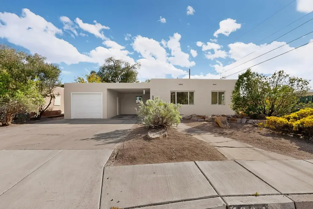4204 Courtney Avenue Ne, Albuquerque
