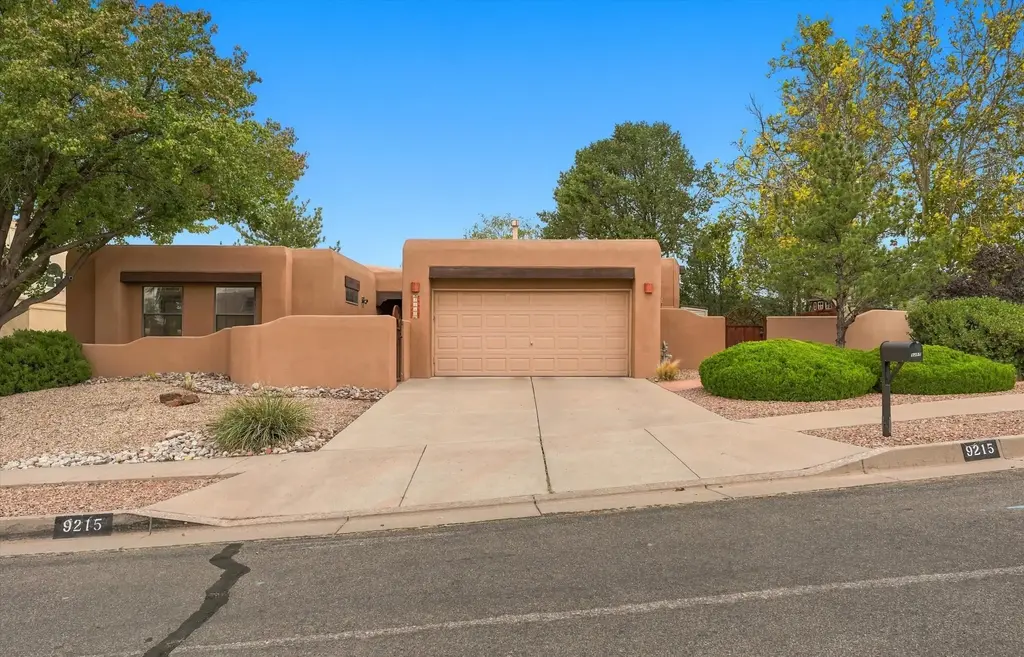 9215 Hagerman Avenue Ne, Albuquerque