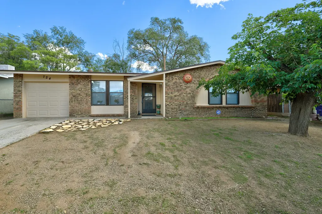 724 Monell Drive Ne, Albuquerque