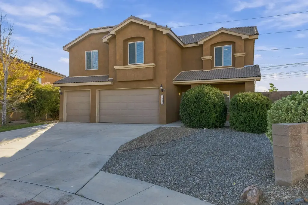 1300 Summer Breeze Drive Nw, Albuquerque