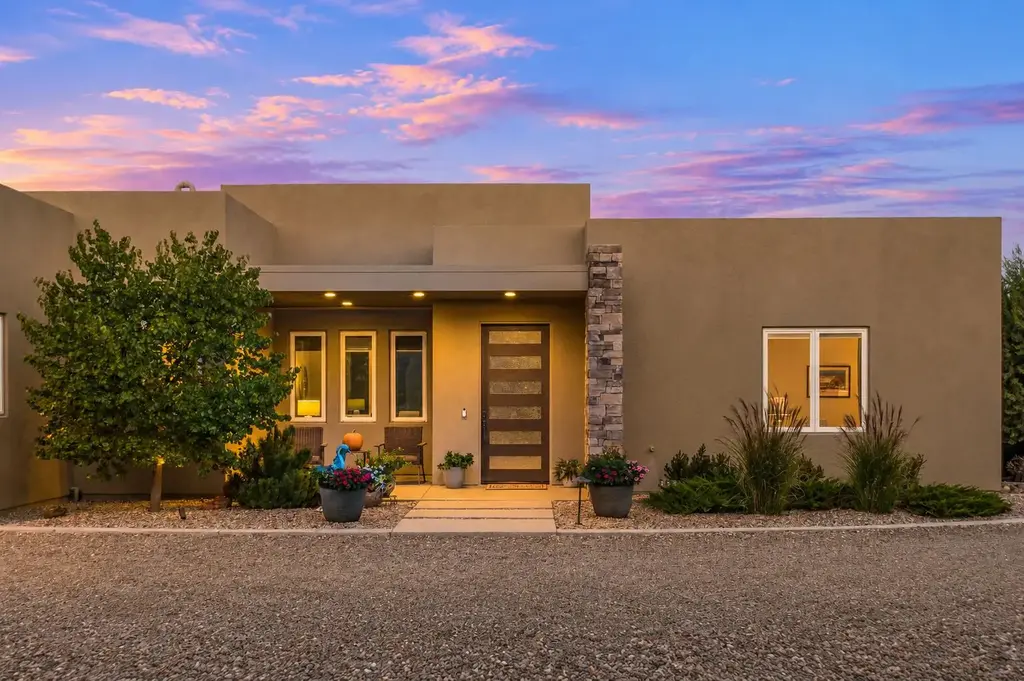 28 Kiva Court, Sandia Park