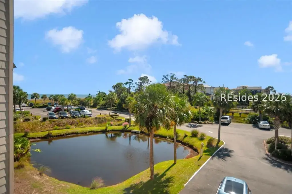 40 Folly Field Road 225, Hilton Head Island