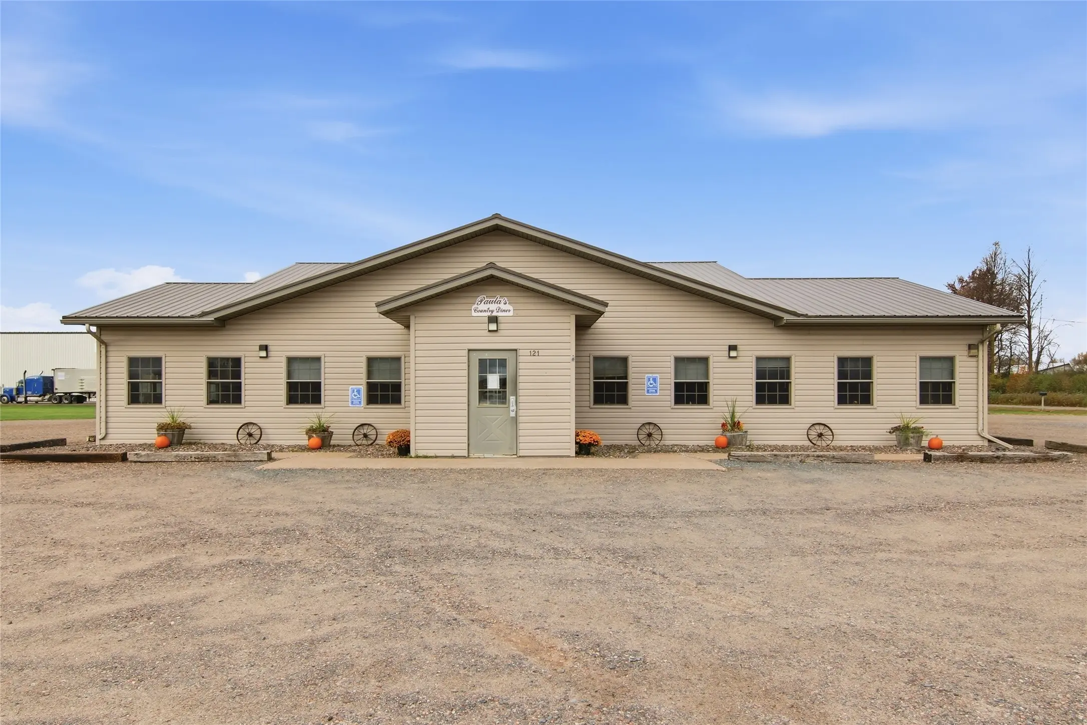 121 Division Street, Withee