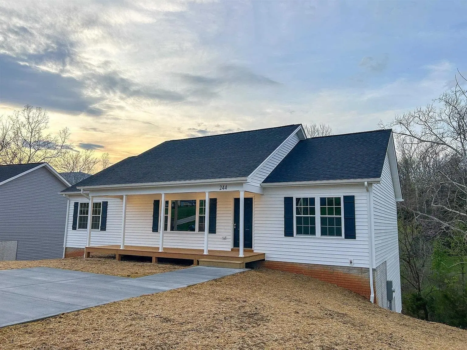 47 Locustdale Loop, Shenandoah