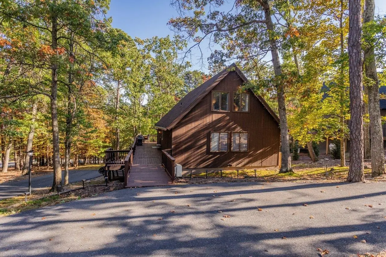 117 Rainier Rd, Mcgaheysville