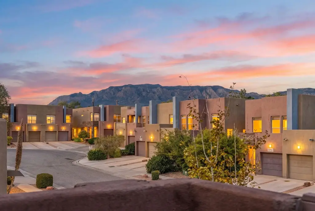 3505 Agua Sarca Court Ne, Albuquerque