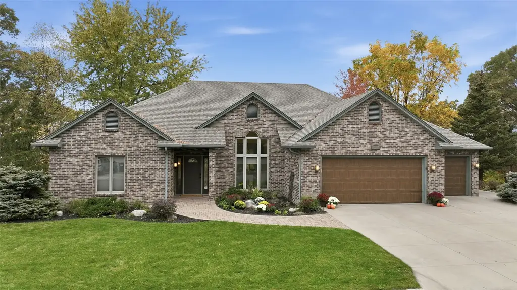 3910 Freedom Drive, Eau Claire