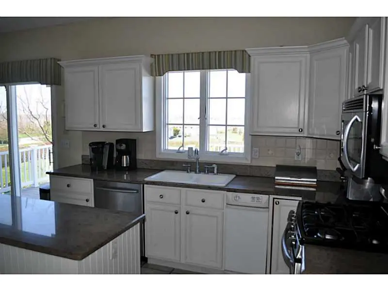 107 Cromwell Dr, Portsmouth