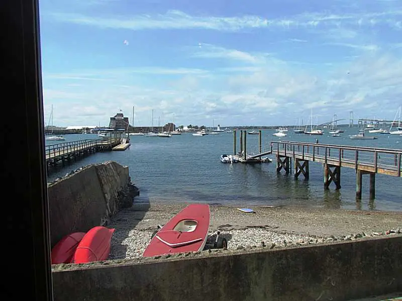 58 Washington St, Newport