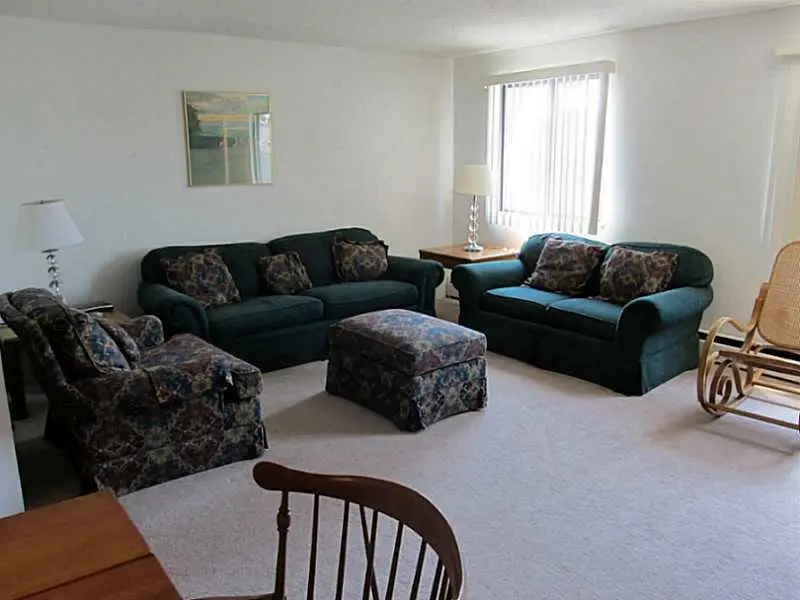 66 Girard Ave # 214, Newport