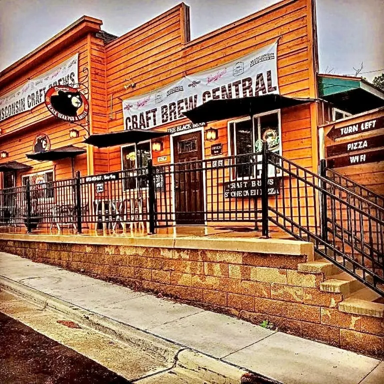 16877 W Main Street, Stone Lake