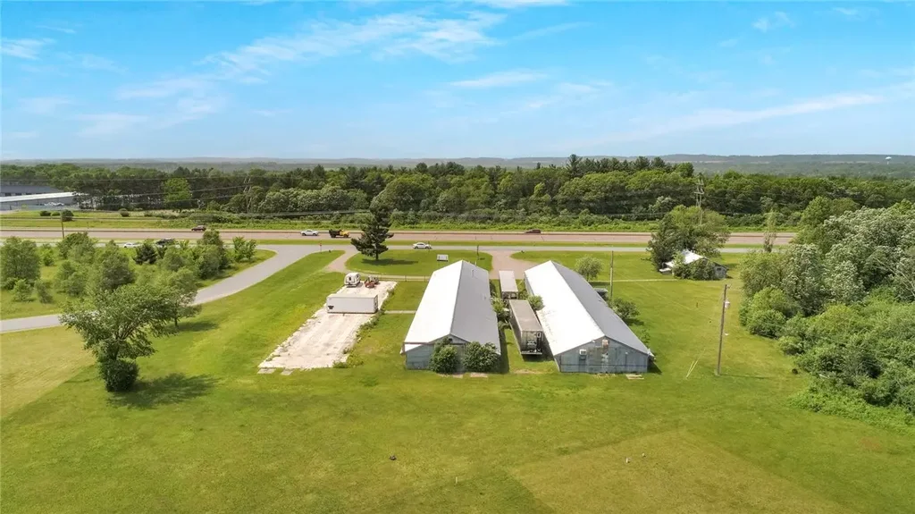 4263 N Prairie View Road, Chippewa Falls