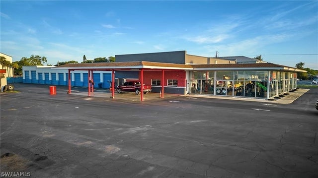 Photo of 2800 & 2804/2808 Fowler Street, Fort Myers FL