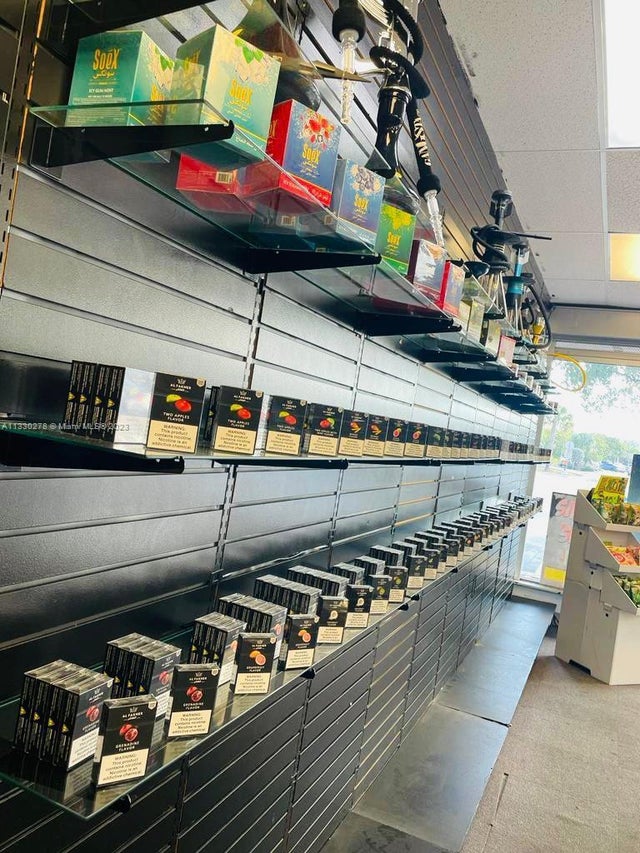 5 of 10 - N/A, Fort Lauderdale, FL