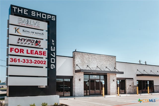 3706 N Navarro Street 500, Victoria