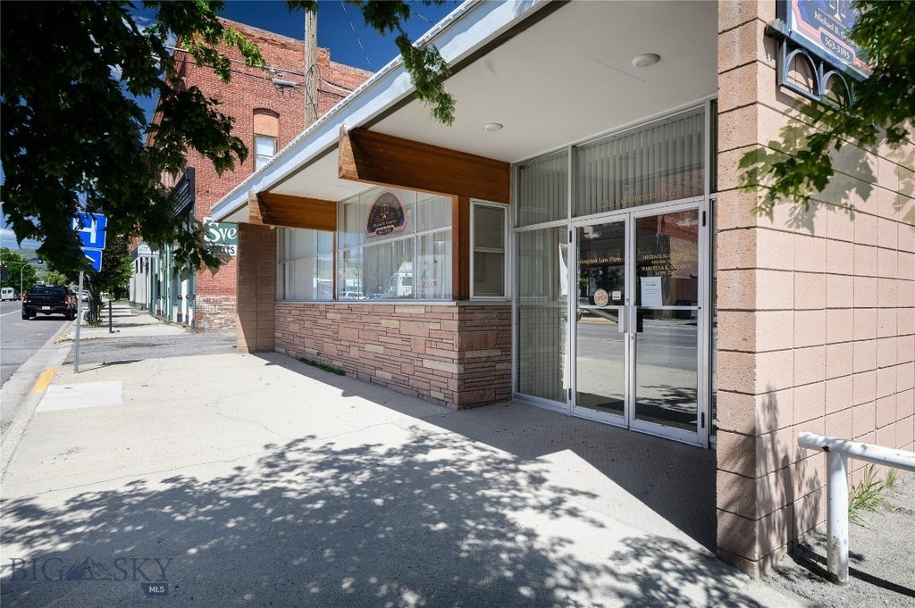 112 E Commercial, Anaconda Property Listing MLS® 384097