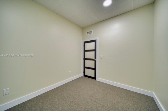 2 of 6 - 1104 S Powerline Rd, Pompano Beach, FL