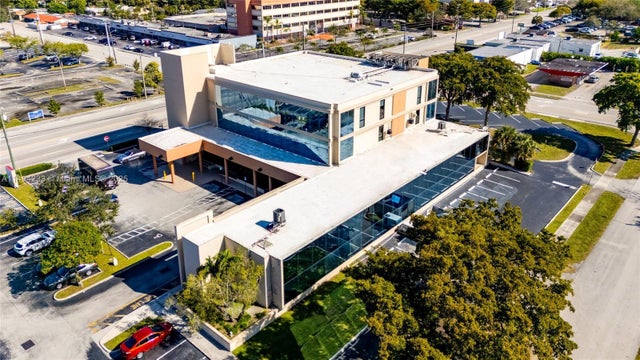 4 of 9 - N/A, Hollywood, FL