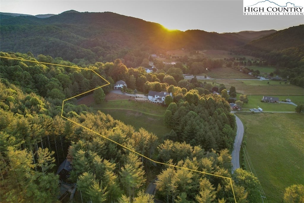 129 Alnic Lane, Banner Elk Property Listing MLS