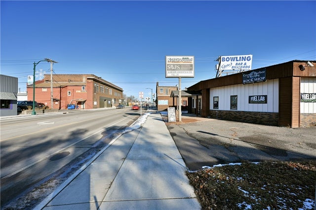 410 N River Street, Spooner