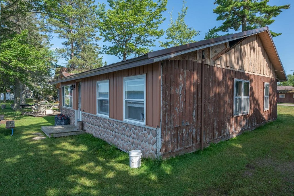 8915 Pickerel Lake Rd, Pickerel MLS 205222