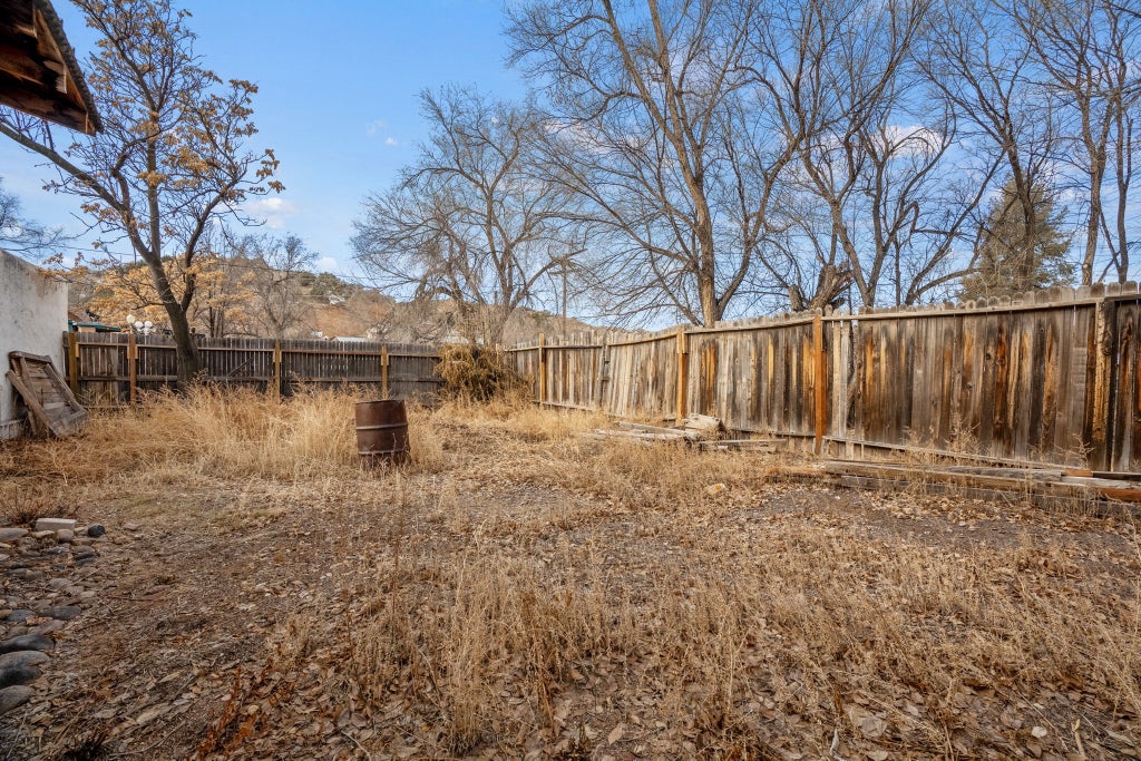 17 Santuario Drive, Chimayo Property Listing MLS® 202400294