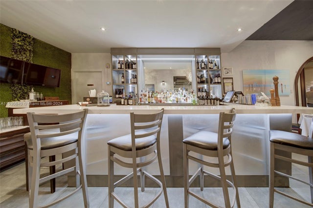 4 of 39 - Full-service Restaurant With Liquor License For Sale In Coral Gables, Coral Gables, FL